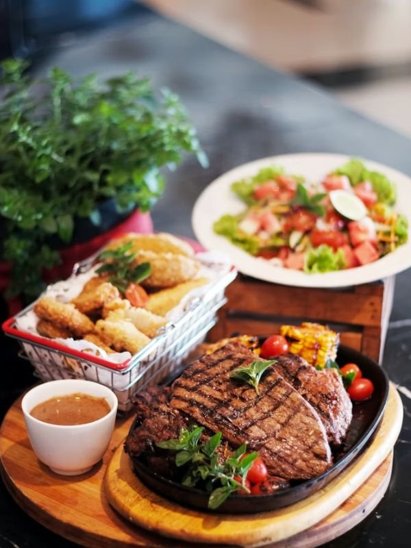 lunch set menu at harvester